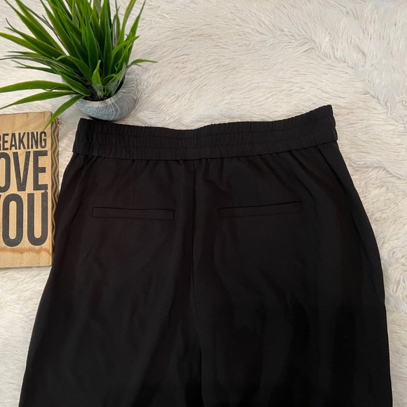 Banana Republic Pull on Drapey Jogger Pants - Picture 3 of 8